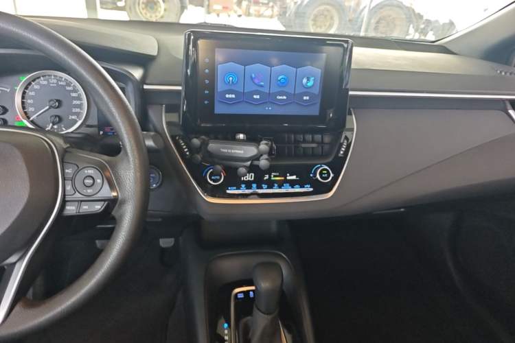 Used Toyota Levin 2021 Dual-Motor 1.8H E-CVT Leading Edition Audio And AC Panel