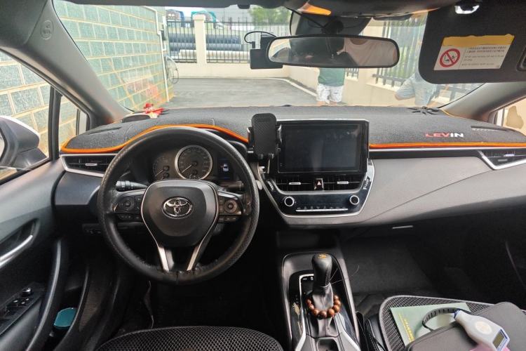 Used Toyota Levin 2021 185T CVT Luxury Edition Center Console