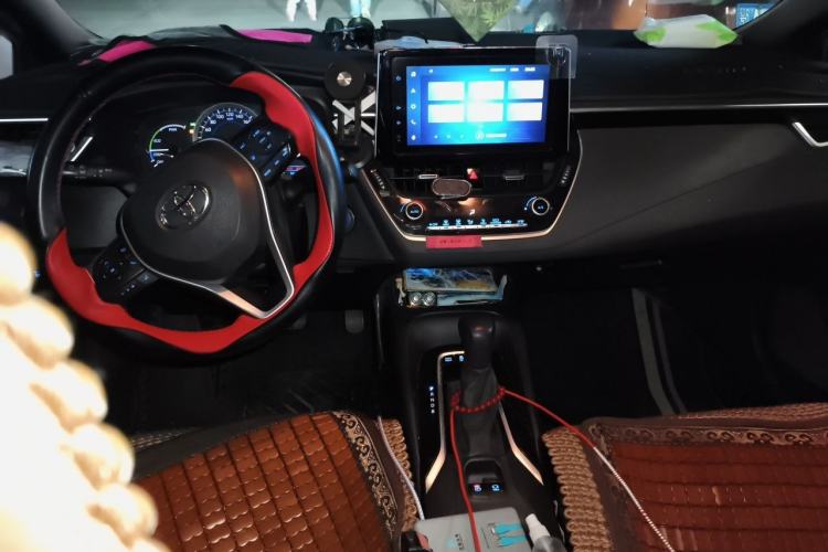 Used Toyota Levin 2021 Dual-Engine 1.8H E-CVT Luxury Edition Center Console