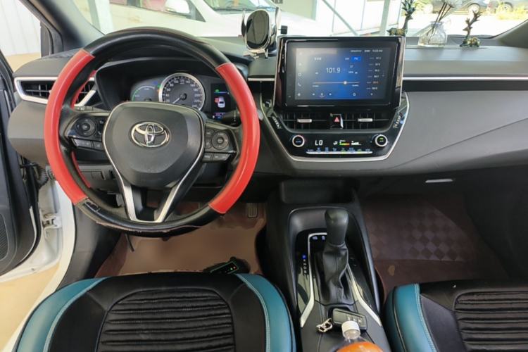 Used Toyota Levin 2021 Dual-Engine 1.8H E-CVT Luxury Edition Center Console