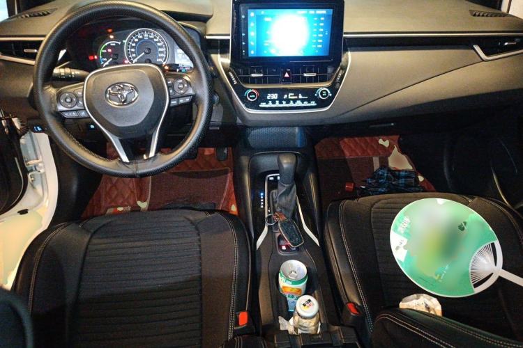 Used Toyota Levin 2021 Dual-Engine 1.8H E-CVT Luxury Edition Center Console