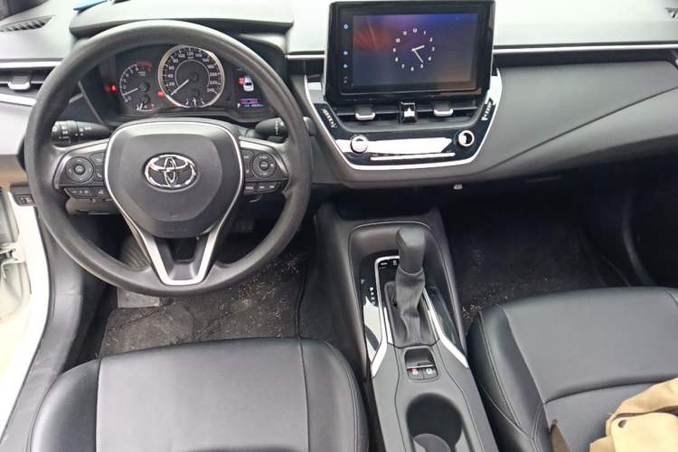 Used Toyota Levin 2021 185T CVT Luxury Edition Center Console