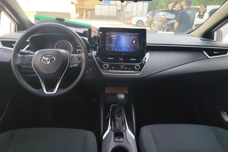 Used Toyota Levin 2021 185T CVT Luxury Edition Center Console