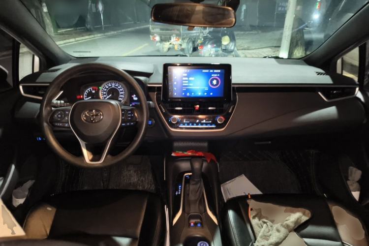 Used Toyota Levin 2021 185T CVT Luxury Edition Center Console