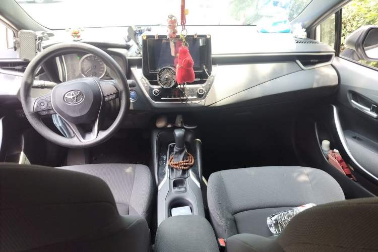 Used Toyota Levin 2021 Dual-Motor 1.8H E-CVT Progressive Edition Center Console