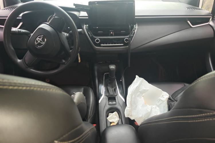 Used Toyota Levin 2021 TNGA 1.5L CVT Entry-Level Model Center Console