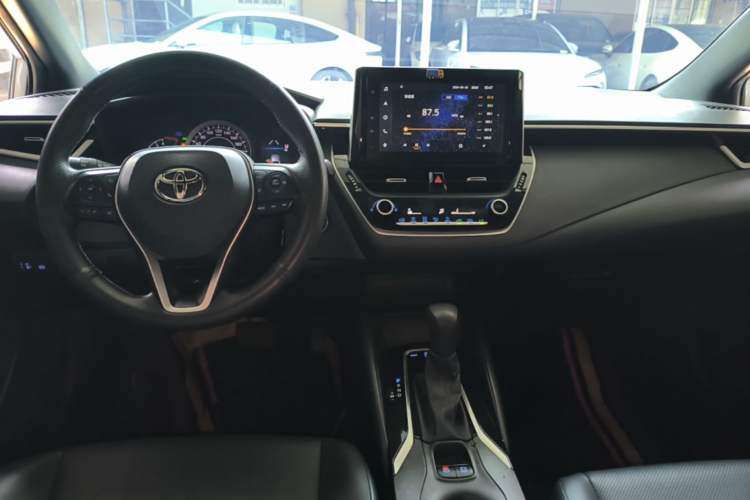Used Toyota Levin 2021 185T CVT Luxury Edition Center Console