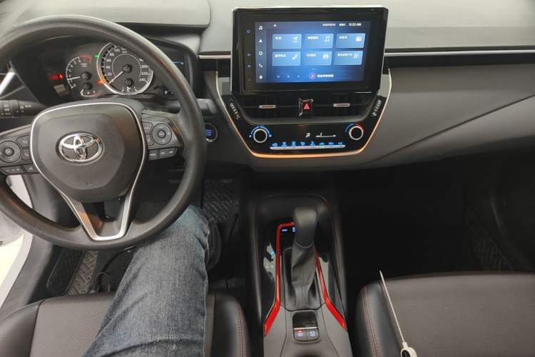 Used Toyota Levin 2021 185T CVT Sport Edition Center Console