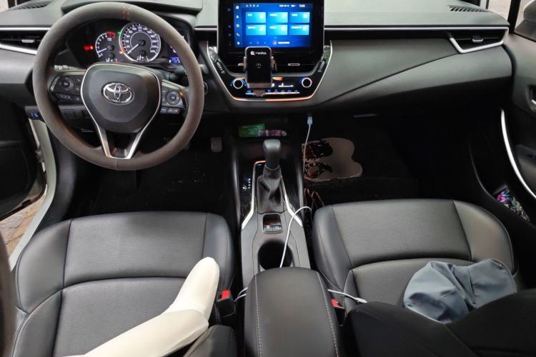 Used Toyota Levin 2021 185T CVT Luxury Edition Center Console