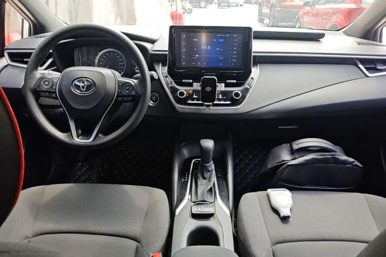 Used Toyota Levin 2021 185T CVT Luxury Edition Center Console