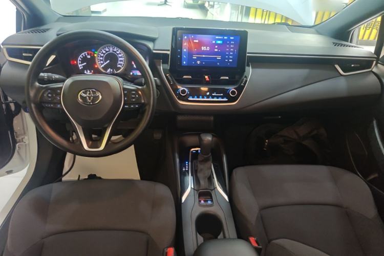 Used Toyota Levin 2021 185T CVT Luxury Edition Center Console