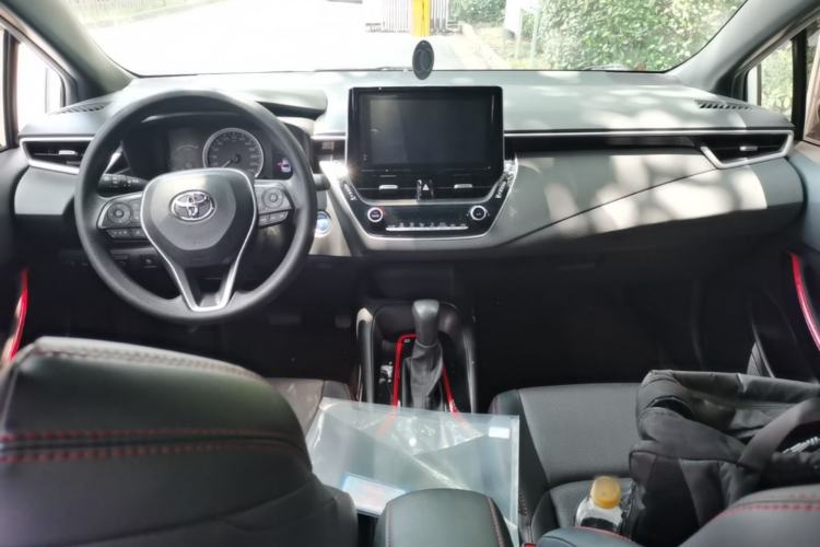 Used Toyota Levin 2021 Dual-Engine 1.8H E-CVT Luxury Edition Center Console