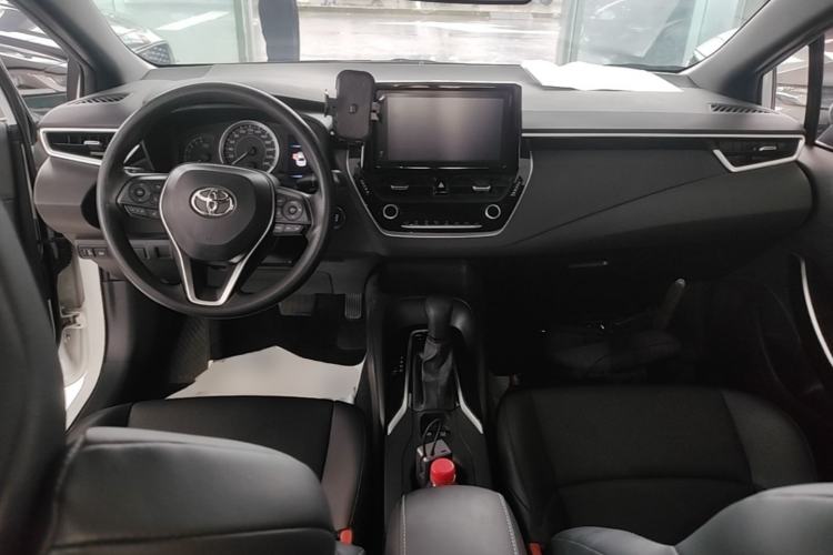 Used Toyota Levin 2021 185T CVT Luxury Edition Center Console
