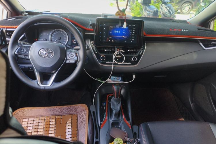 Used Toyota Levin 2021 Dual-Motor 1.8H E-CVT Sport Edition Center Console