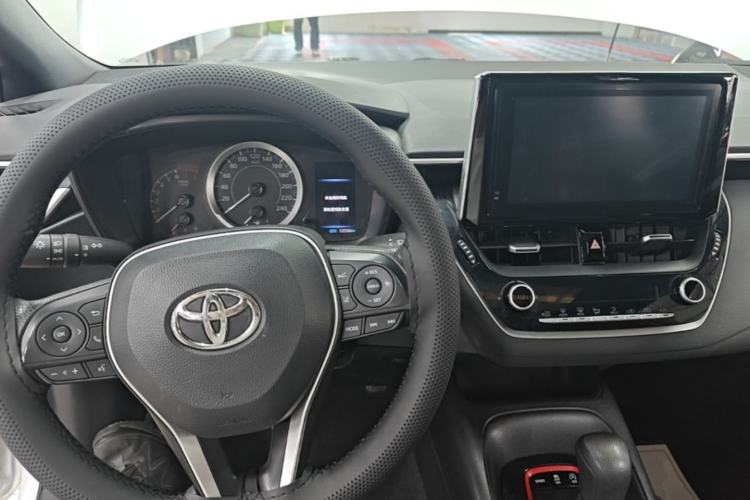 Used Toyota Levin 2021 185T CVT Sport Edition Center Console