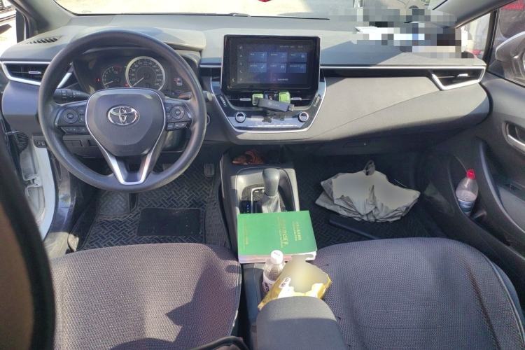 Used Toyota Levin 2021 185T CVT Luxury Edition Center Console