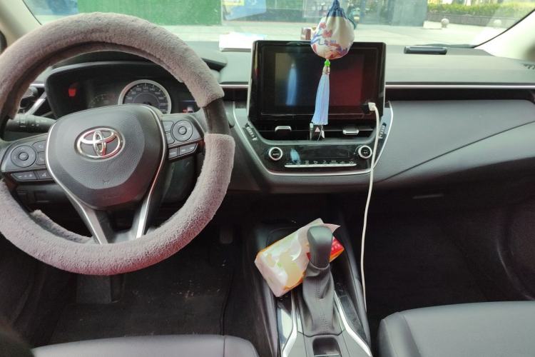 Used Toyota Levin 2021 2.0L Luxury Edition Center Console