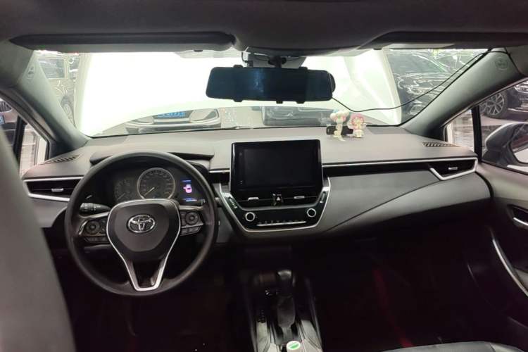 Used Toyota Levin 2021 185T CVT Luxury Edition Center Console