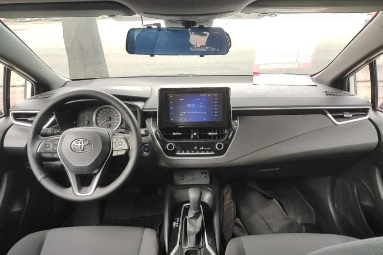 Used Toyota Levin 2021 185T CVT Luxury Edition Center Console