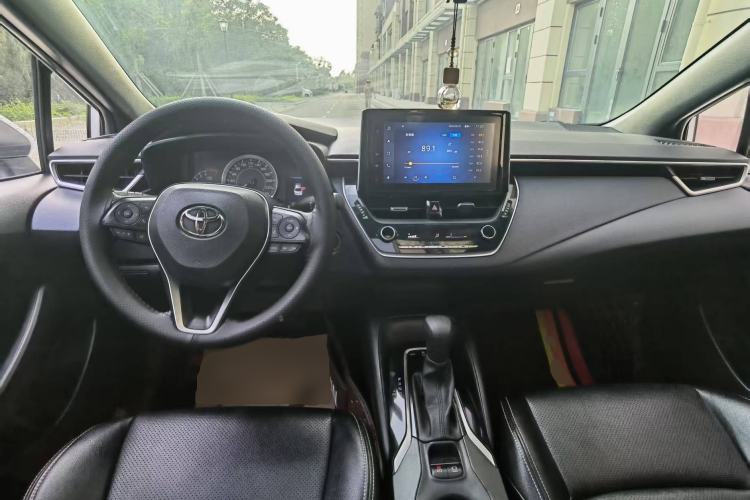 Used Toyota Levin 2021 185T CVT Luxury Edition Center Console