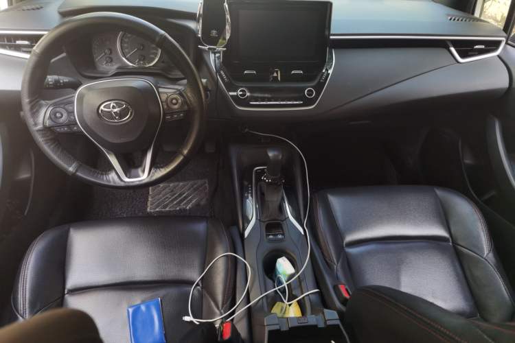 Used Toyota Levin 2021 185T CVT Luxury Edition Center Console