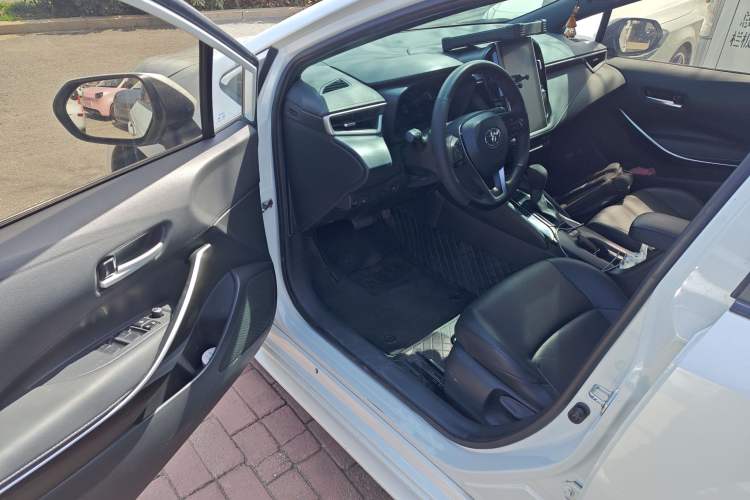 Used Toyota Levin 2021 Dual-Motor 1.8H E-CVT Tech Edition Driver Seat