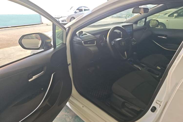 Used Toyota Levin 2021 Dual-Engine 1.8H E-CVT Luxury Edition Driver Seat