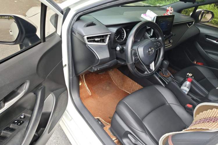 Used Toyota Levin 2021 185T CVT Luxury Edition Driver Seat