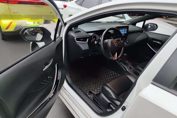 Used Toyota Levin 2021 Dual-Engine 1.8H E-CVT Luxury Edition Driver Seat