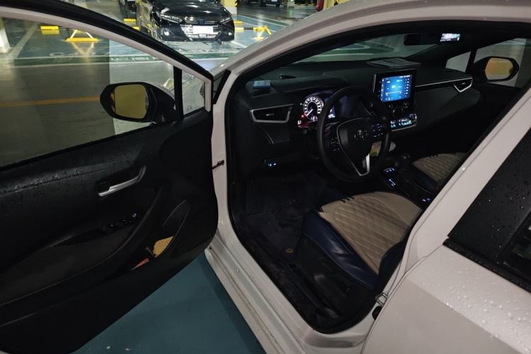 Used Toyota Levin 2021 185T CVT Luxury Edition Driver Seat