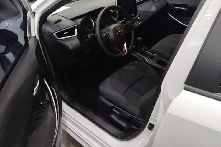 Used Toyota Levin 2021 Dual-Engine 1.8H E-CVT Luxury Edition Driver Seat
