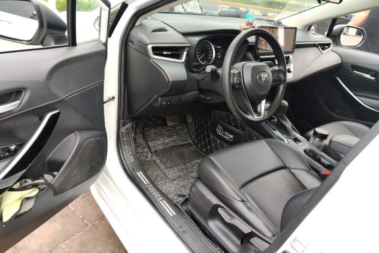 Used Toyota Levin 2021 2.0L Luxury Edition Driver Seat
