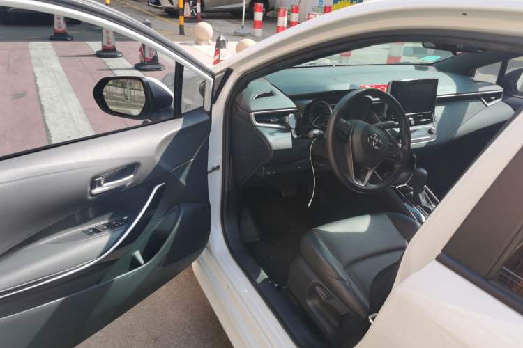 Used Toyota Levin 2021 Dual-Engine 1.8H E-CVT Luxury Edition Driver Seat
