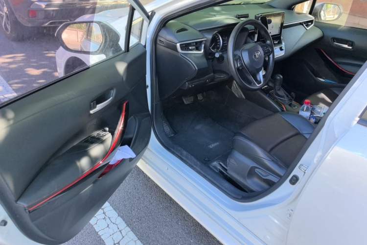Used Toyota Levin 2021 Dual-Motor 1.8H E-CVT Sport Edition Driver Seat