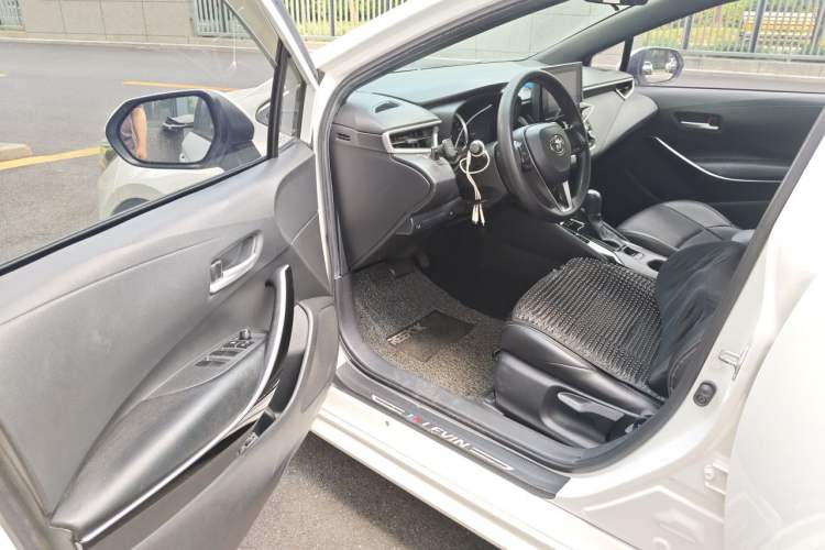 Used Toyota Levin 2021 Dual-Motor 1.8H E-CVT Progressive Edition Driver Seat