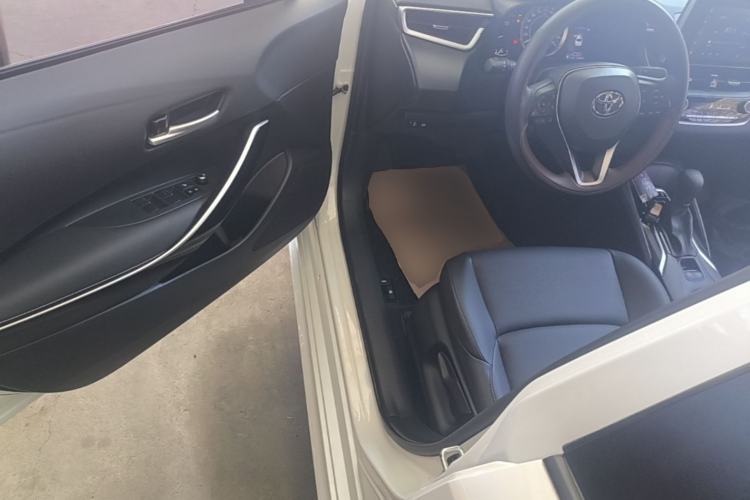 Used Toyota Levin 2021 185T CVT Luxury Edition Driver Seat