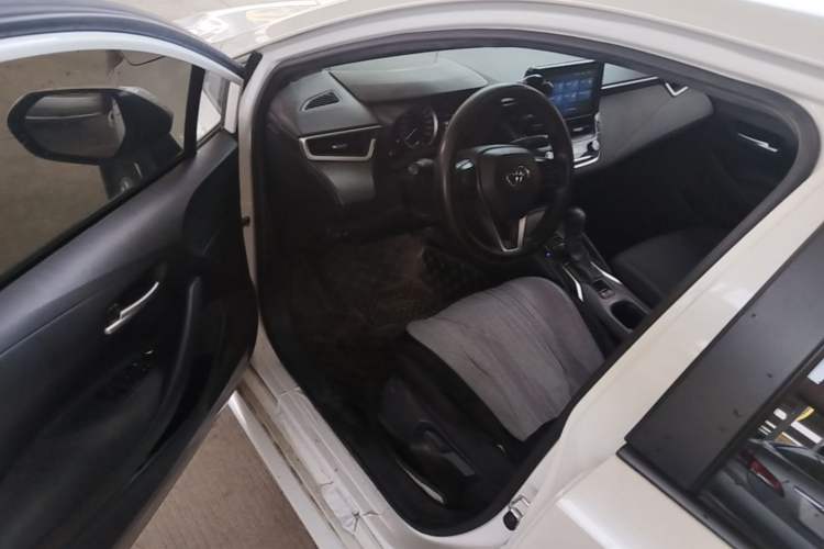 Used Toyota Levin 2021 185T CVT Luxury Edition Driver Seat
