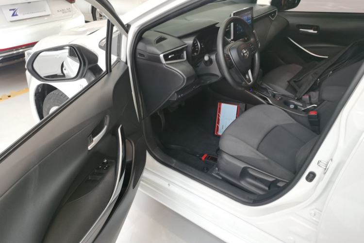 Used Toyota Levin 2021 Dual-Engine 1.8H E-CVT Luxury Edition Driver Seat