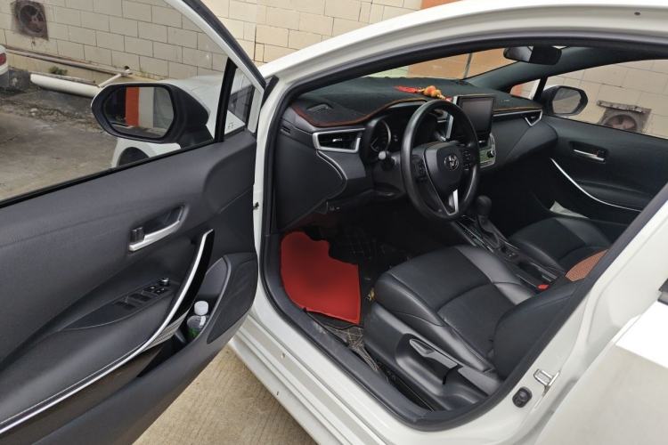 Used Toyota Levin 2021 185T CVT Luxury Edition Driver Seat