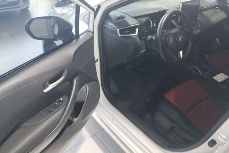 Used Toyota Levin 2021 185T CVT Luxury Edition Driver Seat