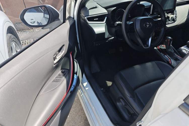 Used Toyota Levin 2021 Dual-Motor 1.8H E-CVT Sport Edition Driver Seat