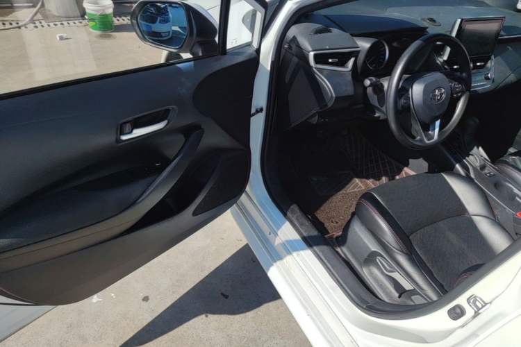Used Toyota Levin 2021 185T CVT Luxury Edition Driver Seat