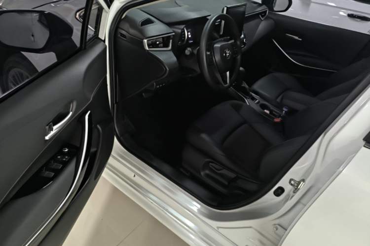 Used Toyota Levin 2021 2.0L Luxury Edition Driver Seat