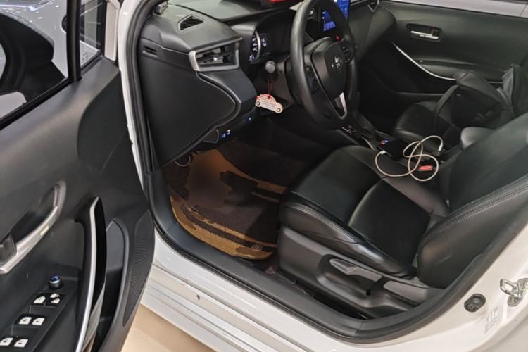 Used Toyota Levin 2021 Dual-Engine 1.8H E-CVT Luxury Edition Driver Seat