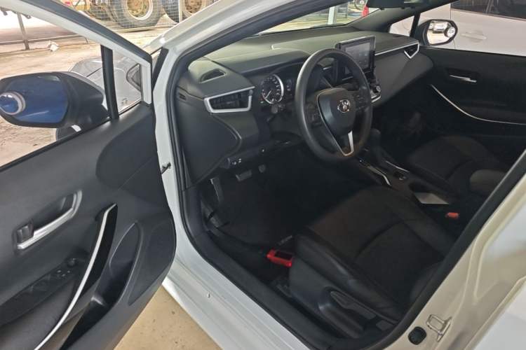 Used Toyota Levin 2021 Dual-Motor 1.8H E-CVT Leading Edition Driver Seat