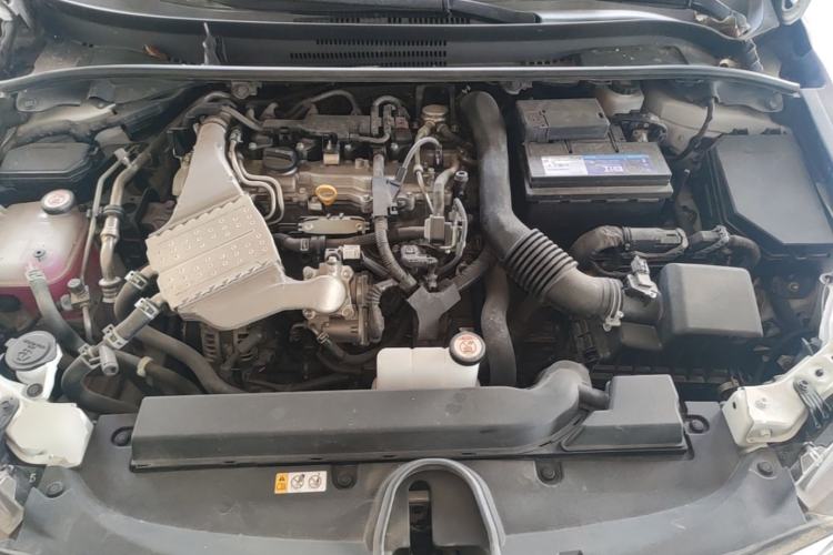 Used Toyota Levin 2021 185T CVT Luxury Edition Engine Bay