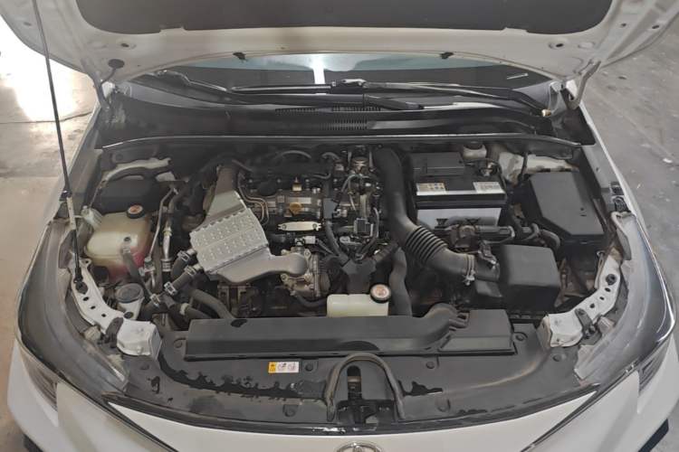 Used Toyota Levin 2021 185T CVT Sport Edition Engine Bay