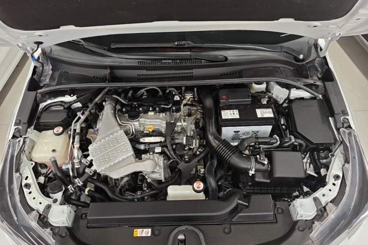 Used Toyota Levin 2021 185T CVT Sport Edition Engine Bay