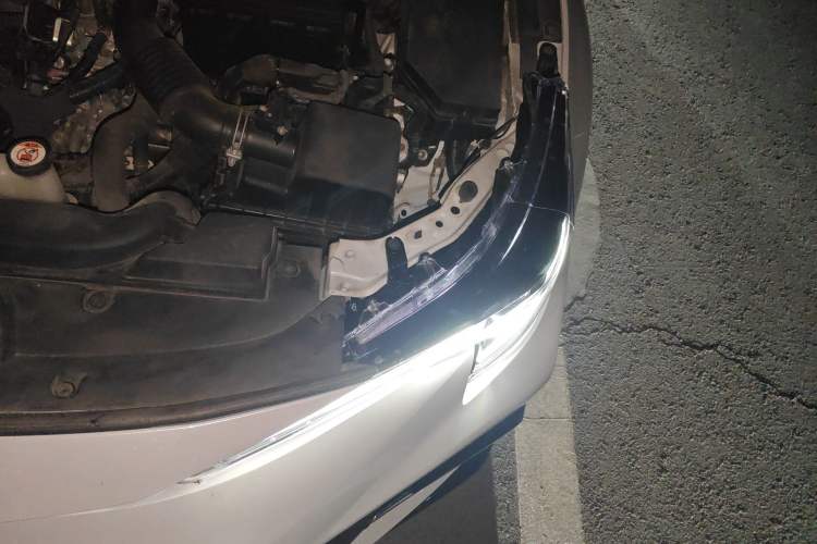Used Toyota Levin 2021 185T CVT Sport Edition Engine Bay Left