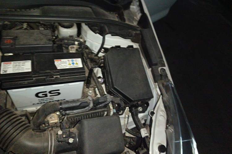 Used Toyota Levin 2021 185T CVT Sport Edition Engine Bay Left
